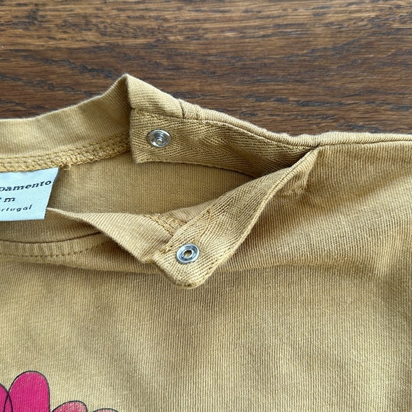 Girls The Campamento Tan Long Sleeve Cotton Graphic Tee Shirt - Picture 3 of 4